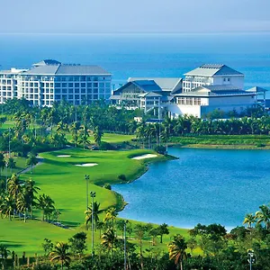 Mingshen Golf & Bay ***** Санья